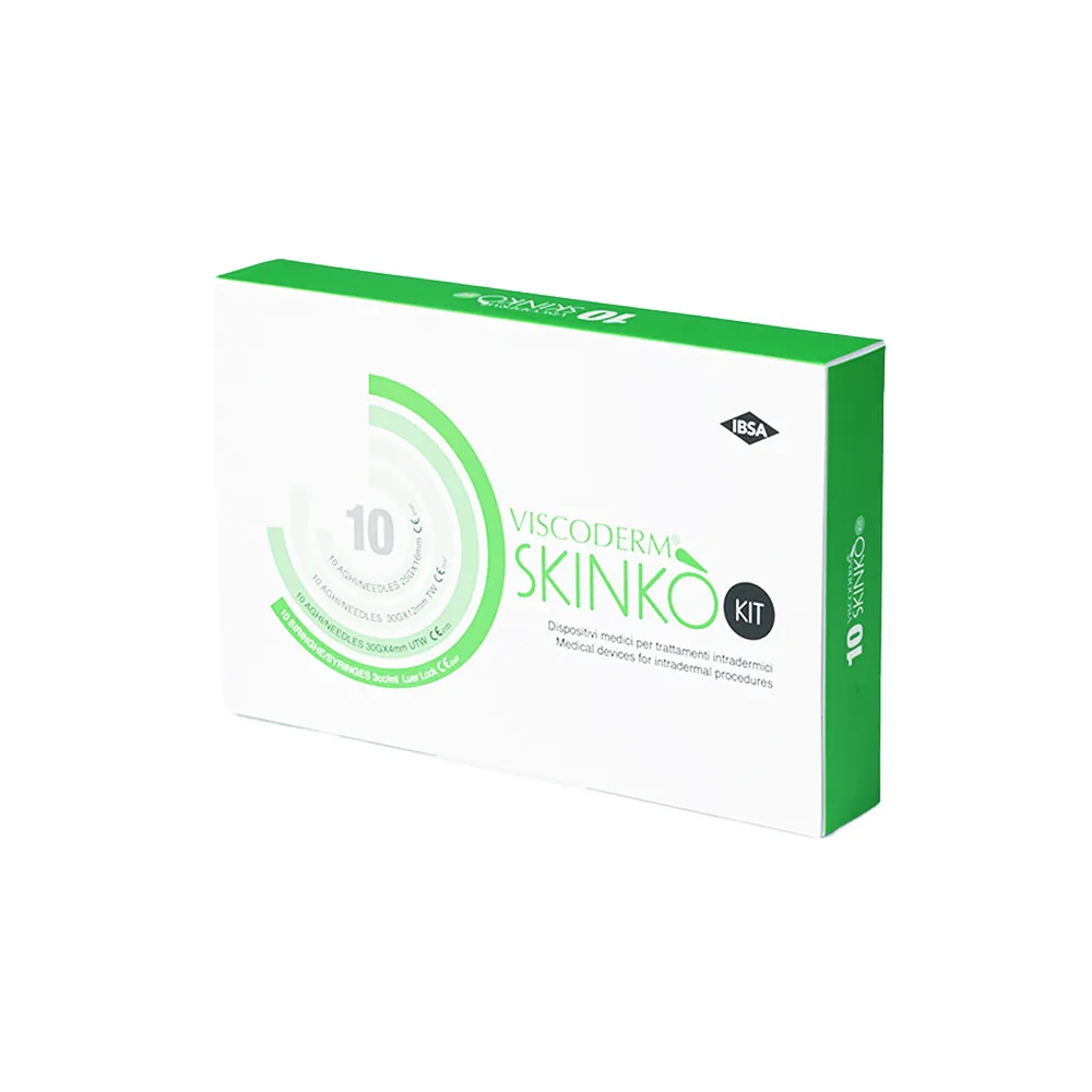 A white and green box labeled "VISCODERM® SKINKÒ E + VISCODERM® SKINKÒ KIT," contains 10 treatments